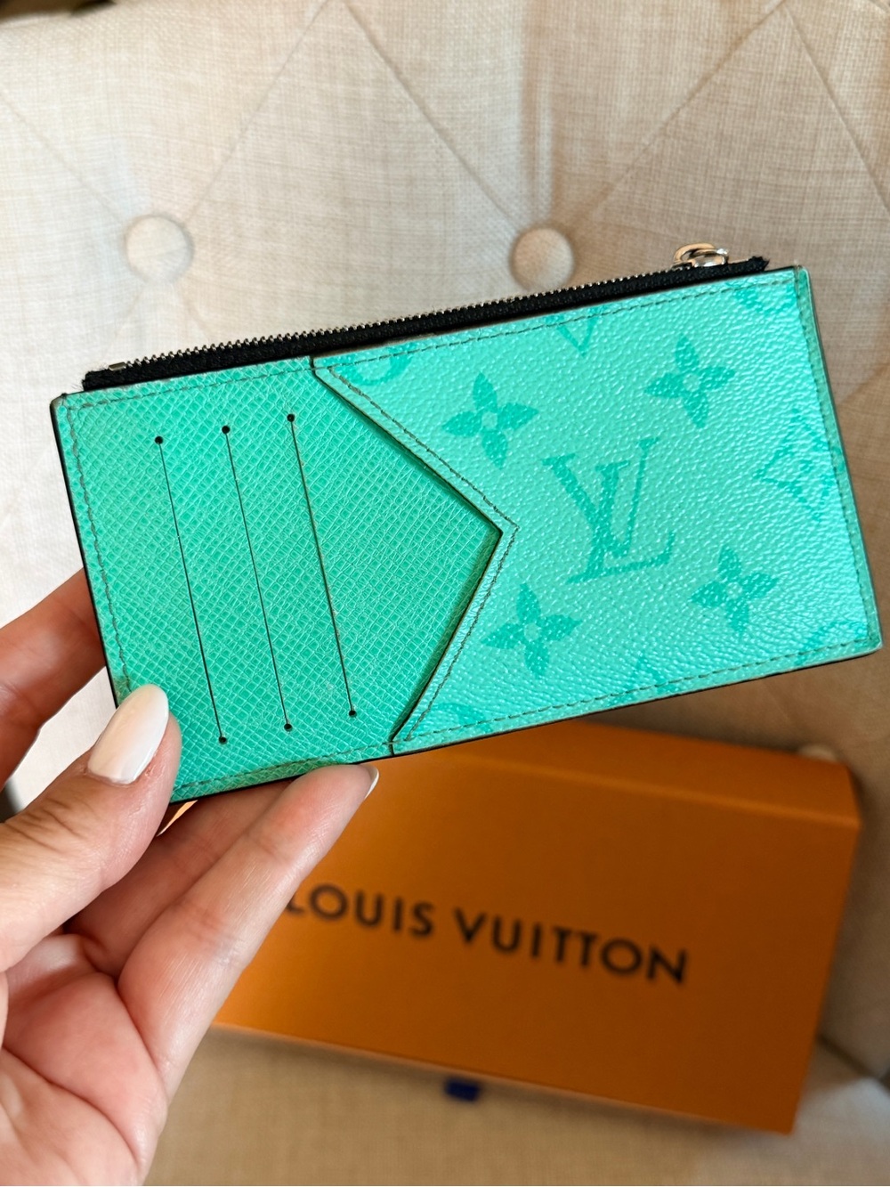 Louis Vuitton Taigarama Coin Card Holder / Coin Cles Wallet Aqua Monogram HTF